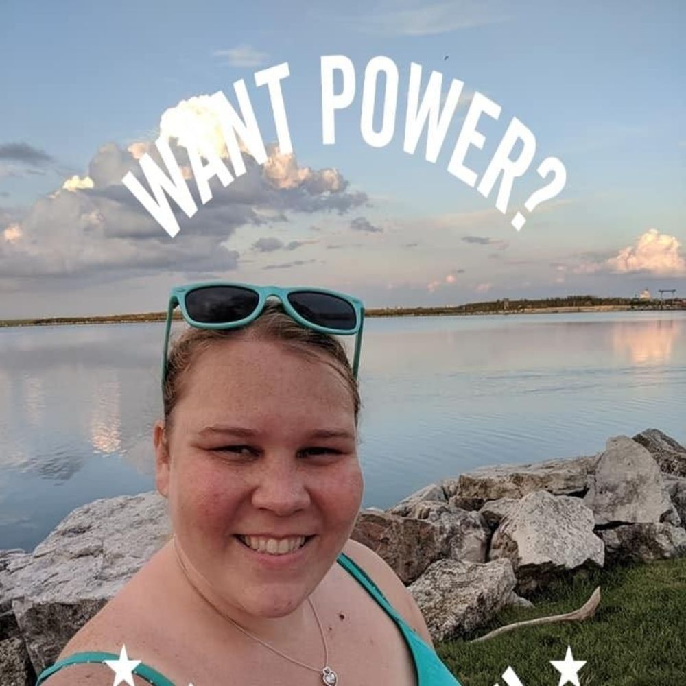 Meet your Posher, Loribeth